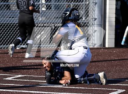 Thumbnail 2 in La Mirada vs. California (La Mirada Classic) photogallery.