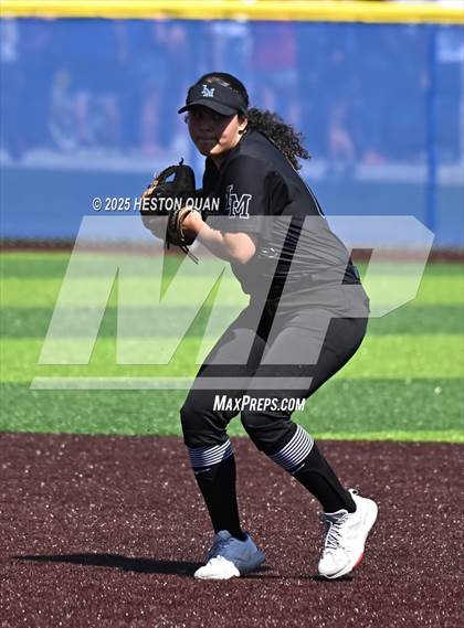 Thumbnail 3 in La Mirada vs. California (La Mirada Classic) photogallery.