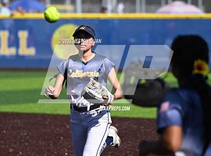 Thumbnail 3 in La Mirada vs. California (La Mirada Classic) photogallery.