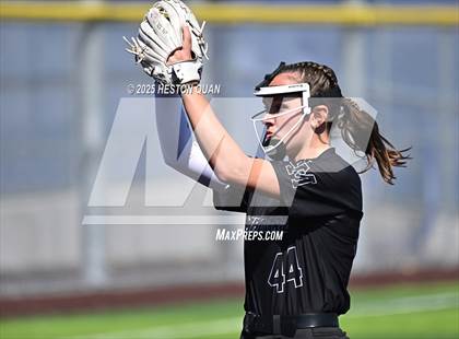 Thumbnail 3 in La Mirada vs. California (La Mirada Classic) photogallery.