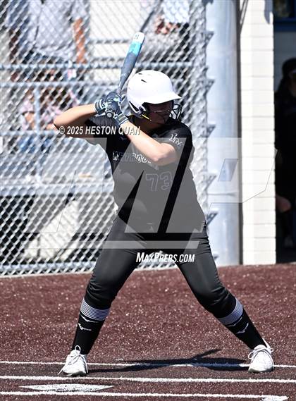Thumbnail 2 in La Mirada vs. California (La Mirada Classic) photogallery.