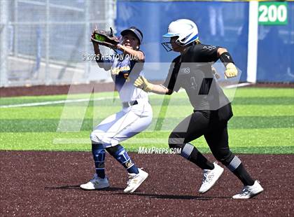 Thumbnail 1 in La Mirada vs. California (La Mirada Classic) photogallery.
