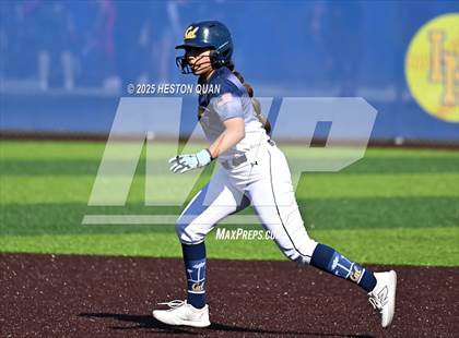 Thumbnail 2 in La Mirada vs. California (La Mirada Classic) photogallery.