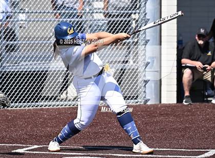 Thumbnail 3 in La Mirada vs. California (La Mirada Classic) photogallery.