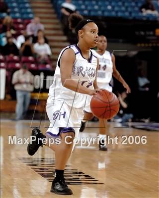 Thumbnail 2 in Bishop Amat vs. Sacramento (CIF State D3 Final) photogallery.