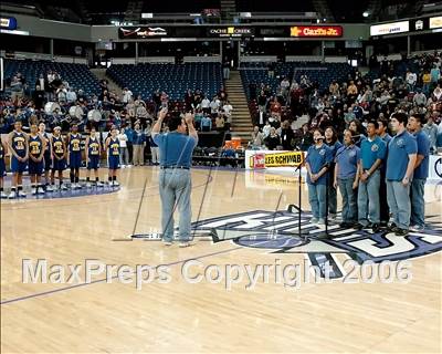 Thumbnail 3 in Bishop Amat vs. Sacramento (CIF State D3 Final) photogallery.