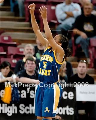 Thumbnail 3 in Bishop Amat vs. Sacramento (CIF State D3 Final) photogallery.