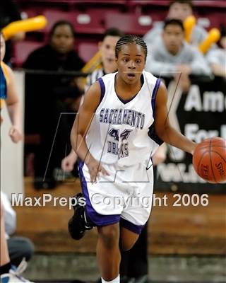 Thumbnail 1 in Bishop Amat vs. Sacramento (CIF State D3 Final) photogallery.
