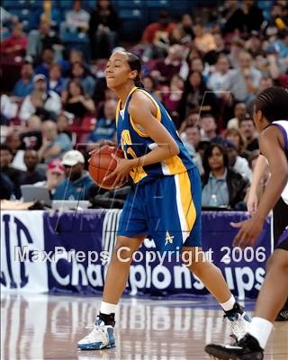 Thumbnail 1 in Bishop Amat vs. Sacramento (CIF State D3 Final) photogallery.