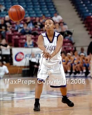 Thumbnail 1 in Bishop Amat vs. Sacramento (CIF State D3 Final) photogallery.