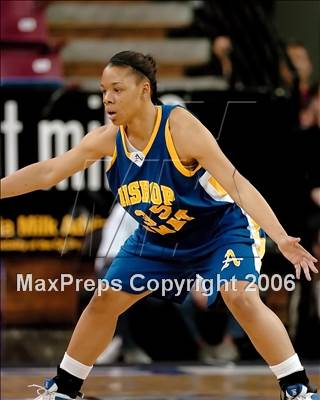 Thumbnail 2 in Bishop Amat vs. Sacramento (CIF State D3 Final) photogallery.