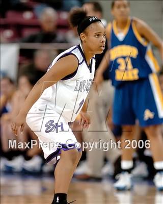 Thumbnail 3 in Bishop Amat vs. Sacramento (CIF State D3 Final) photogallery.