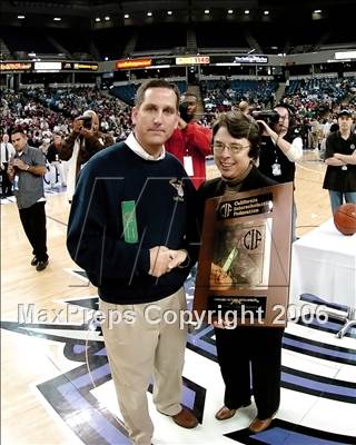 Thumbnail 1 in Bishop Amat vs. Sacramento (CIF State D3 Final) photogallery.