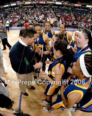 Thumbnail 2 in Bishop Amat vs. Sacramento (CIF State D3 Final) photogallery.