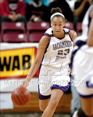 Thumbnail 2 in Bishop Amat vs. Sacramento (CIF State D3 Final) photogallery.