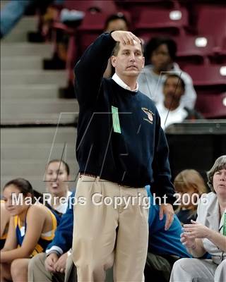 Thumbnail 3 in Bishop Amat vs. Sacramento (CIF State D3 Final) photogallery.