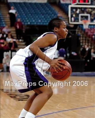 Thumbnail 2 in Bishop Amat vs. Sacramento (CIF State D3 Final) photogallery.