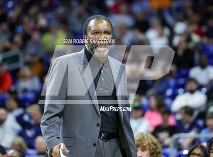 Thumbnail 3 in Silsbee vs. Oak Cliff Faith Family Academy (UIL 4A Basketball Final) photogallery.