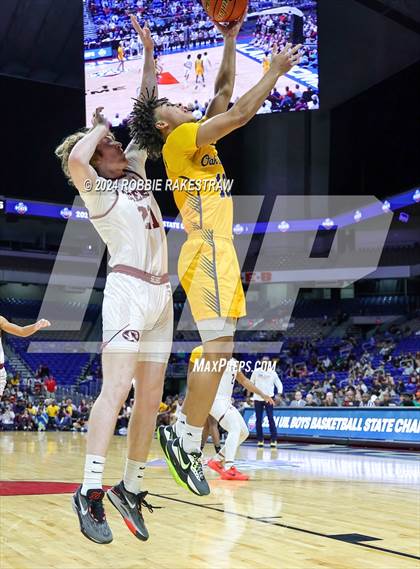Thumbnail 2 in Silsbee vs. Oak Cliff Faith Family Academy (UIL 4A Basketball Final) photogallery.