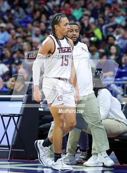 Thumbnail 3 in Silsbee vs. Oak Cliff Faith Family Academy (UIL 4A Basketball Final) photogallery.