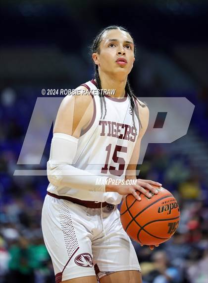 Thumbnail 1 in Silsbee vs. Oak Cliff Faith Family Academy (UIL 4A Basketball Final) photogallery.