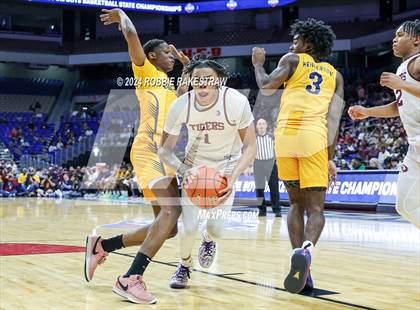 Thumbnail 3 in Silsbee vs. Oak Cliff Faith Family Academy (UIL 4A Basketball Final) photogallery.