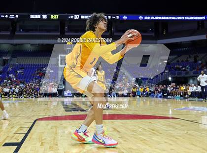 Thumbnail 2 in Silsbee vs. Oak Cliff Faith Family Academy (UIL 4A Basketball Final) photogallery.