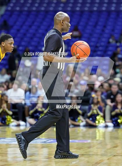 Thumbnail 3 in Silsbee vs. Oak Cliff Faith Family Academy (UIL 4A Basketball Final) photogallery.