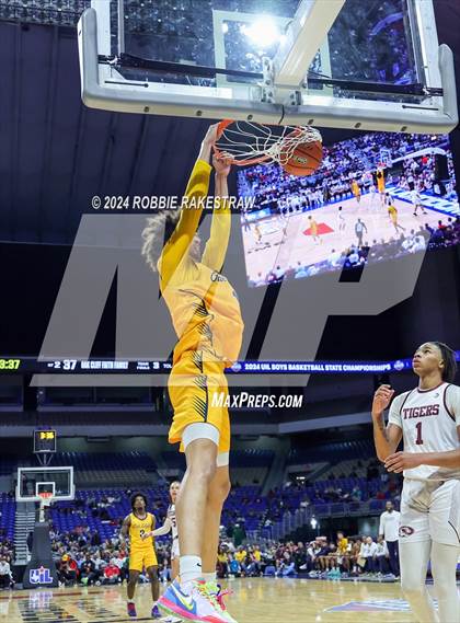 Thumbnail 2 in Silsbee vs. Oak Cliff Faith Family Academy (UIL 4A Basketball Final) photogallery.