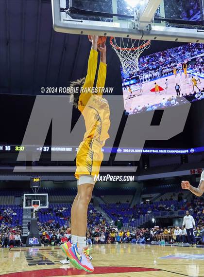 Thumbnail 3 in Silsbee vs. Oak Cliff Faith Family Academy (UIL 4A Basketball Final) photogallery.