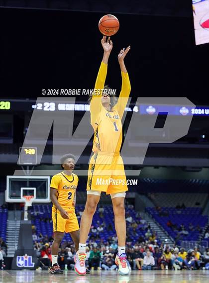 Thumbnail 1 in Silsbee vs. Oak Cliff Faith Family Academy (UIL 4A Basketball Final) photogallery.