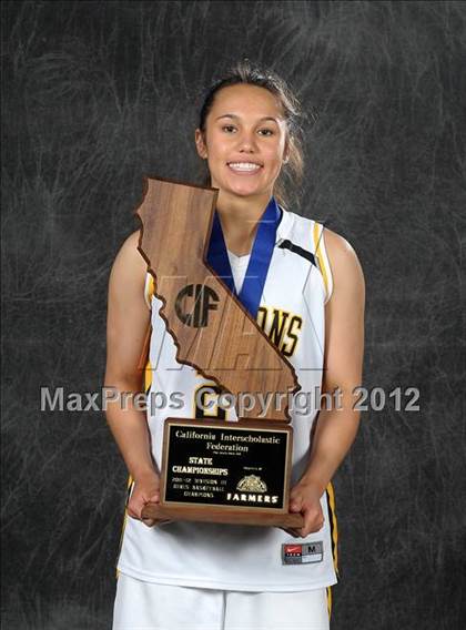 Thumbnail 1 in Bishop O'Dowd (CIF State D3 Award Photos) photogallery.