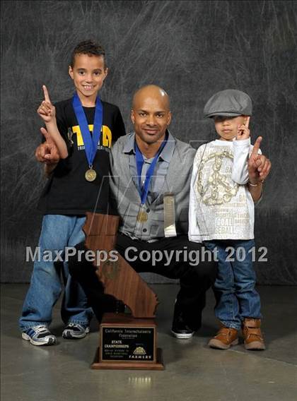 Thumbnail 2 in Bishop O'Dowd (CIF State D3 Award Photos) photogallery.