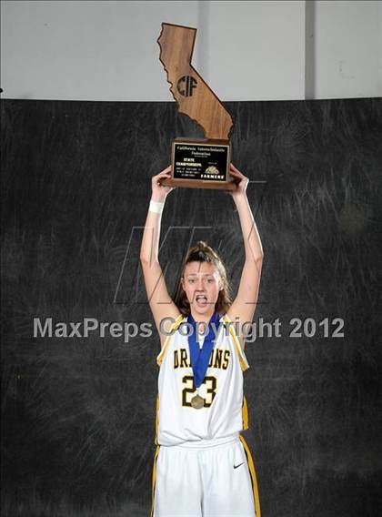 Thumbnail 3 in Bishop O'Dowd (CIF State D3 Award Photos) photogallery.