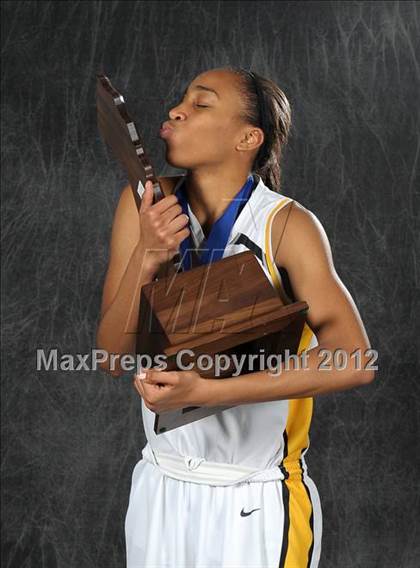 Thumbnail 2 in Bishop O'Dowd (CIF State D3 Award Photos) photogallery.