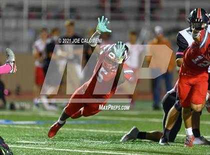 Thumbnail 1 in Lee vs Churchiil photogallery.