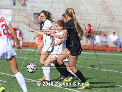 Thumbnail 2 in Cathedral Catholic vs. Palos Verdes (CIF SoCal Regional D2 Final)   photogallery.