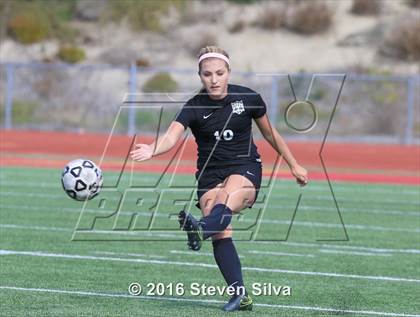 Thumbnail 3 in Cathedral Catholic vs. Palos Verdes (CIF SoCal Regional D2 Final)   photogallery.