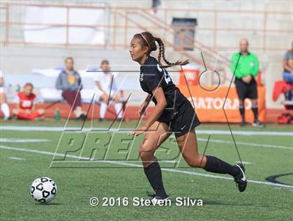 Thumbnail 2 in Cathedral Catholic vs. Palos Verdes (CIF SoCal Regional D2 Final)   photogallery.