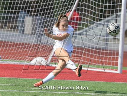 Thumbnail 2 in Cathedral Catholic vs. Palos Verdes (CIF SoCal Regional D2 Final)   photogallery.