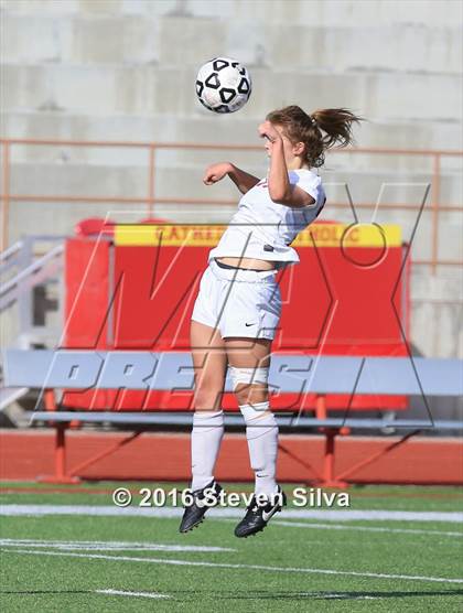 Thumbnail 2 in Cathedral Catholic vs. Palos Verdes (CIF SoCal Regional D2 Final)   photogallery.
