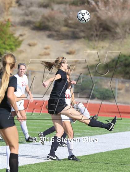 Thumbnail 2 in Cathedral Catholic vs. Palos Verdes (CIF SoCal Regional D2 Final)   photogallery.
