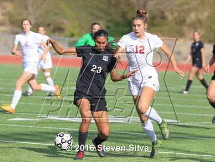Thumbnail 3 in Cathedral Catholic vs. Palos Verdes (CIF SoCal Regional D2 Final)   photogallery.