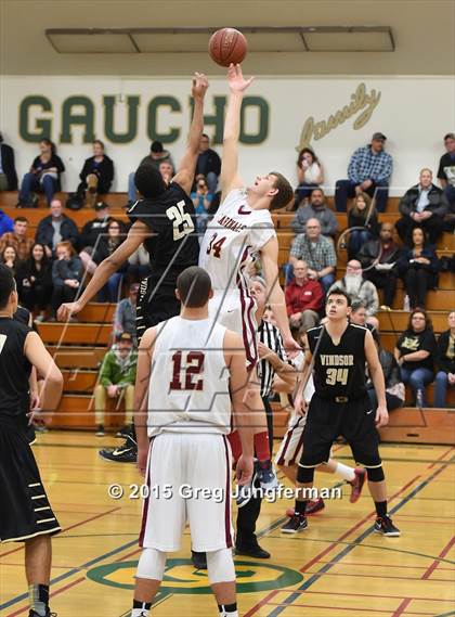 Thumbnail 1 in Windsor vs. Cardinal Newman (Brett Callan Memorial Tournament) photogallery.