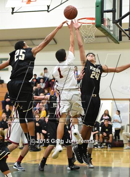 Thumbnail 1 in Windsor vs. Cardinal Newman (Brett Callan Memorial Tournament) photogallery.
