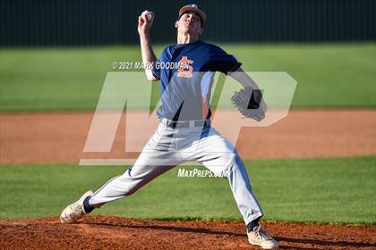 Thumbnail 2 in Seven Lakes @ Katy photogallery.