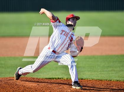 Thumbnail 2 in Seven Lakes @ Katy photogallery.