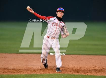 Thumbnail 3 in Seven Lakes @ Katy photogallery.