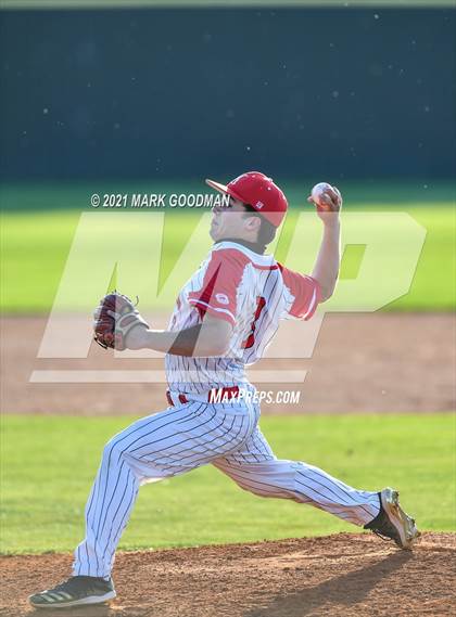 Thumbnail 1 in Seven Lakes @ Katy photogallery.