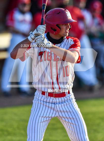 Thumbnail 1 in Seven Lakes @ Katy photogallery.